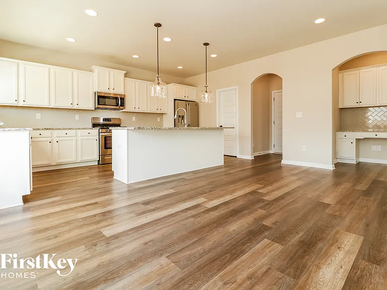225 Villa Grande Dr — Photo 4