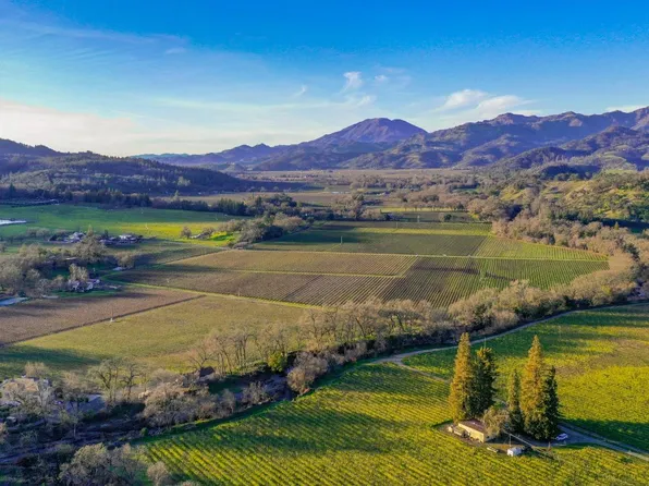 1 Bournemouth Road, St. Helena, CA 94574