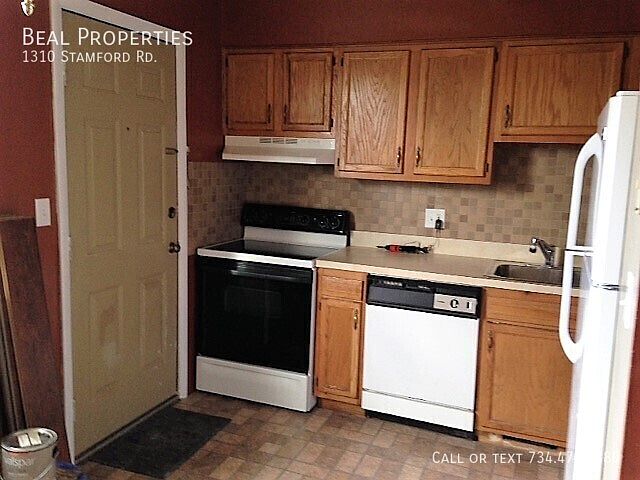 2nd image of 1310 Stamford Rd