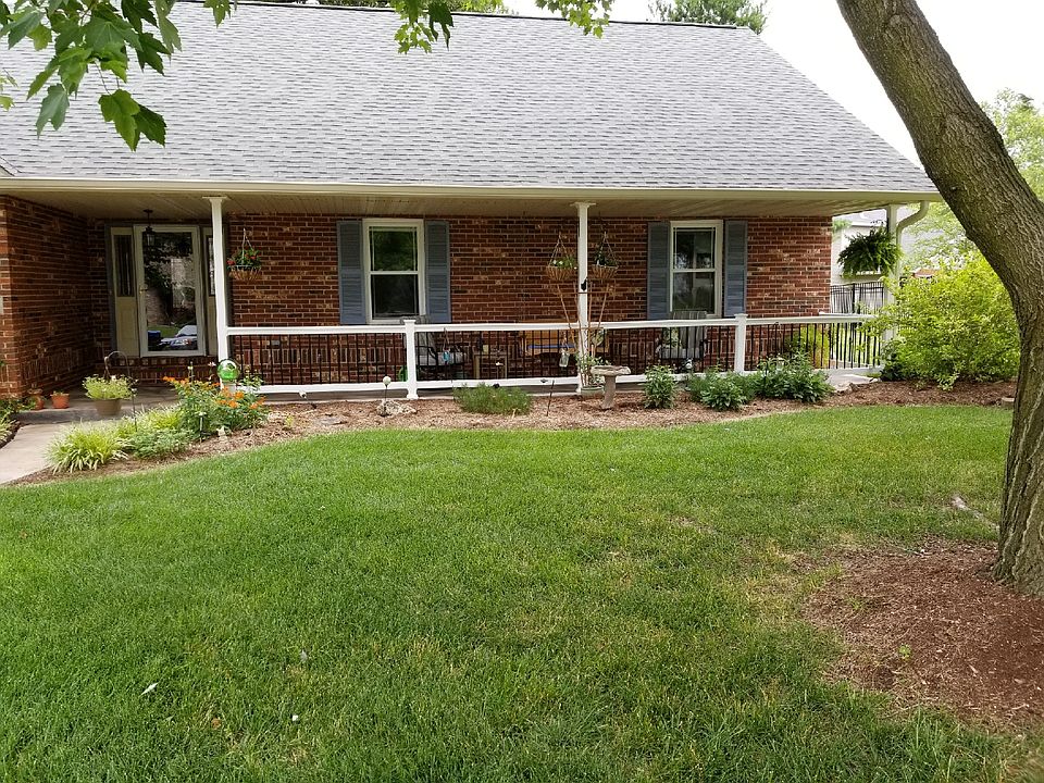 2nd image of 206 Summerlin Rdg