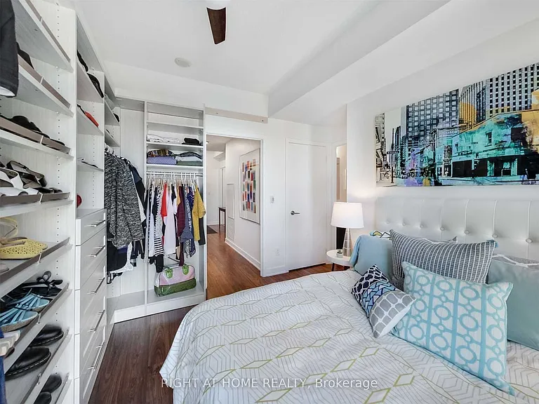 260 Sackville St #510 — Photo 8
