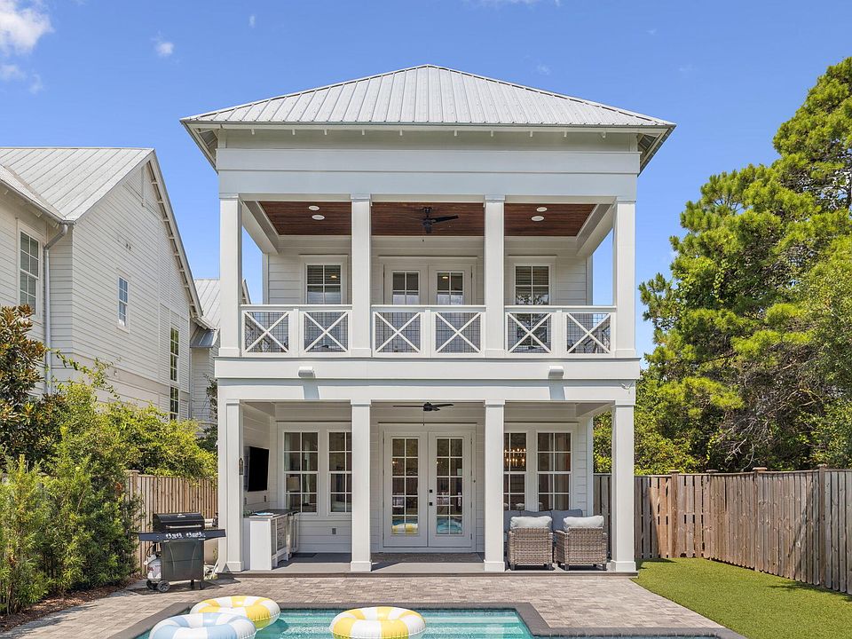 1st image of 17 Sand Dunes Rd