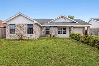 4 bed, 2.0 bath, 1168 sqft, $1,450 — Photo 1