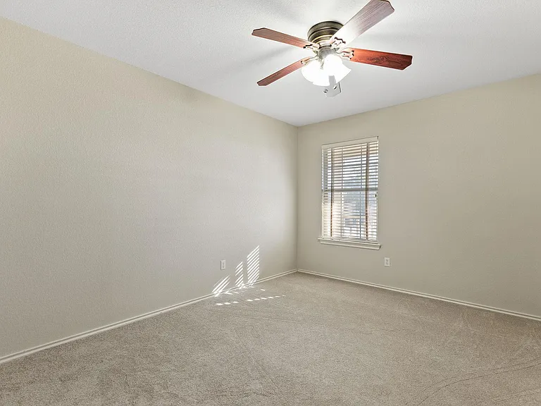 3812 Eagles Nest St — Photo 24