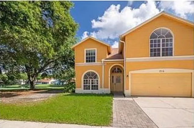 4 bed, 2032 sqft, $3,600 — Photo 1