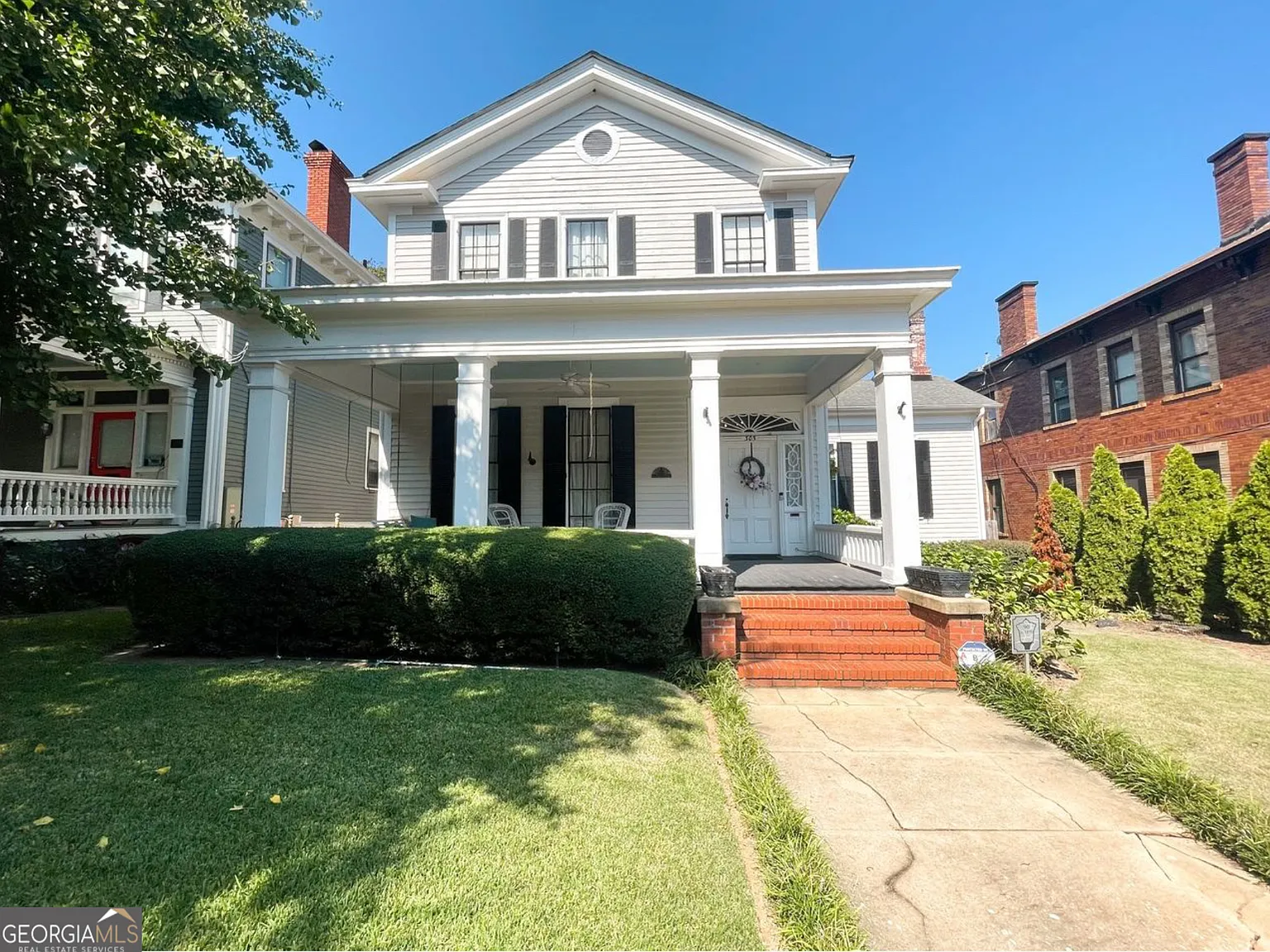 3 bed, 2.0 bath, 2791 sqft, $2,950 — Photo 3