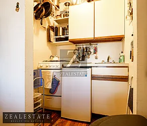 Rented by ZealEstate Group Inc