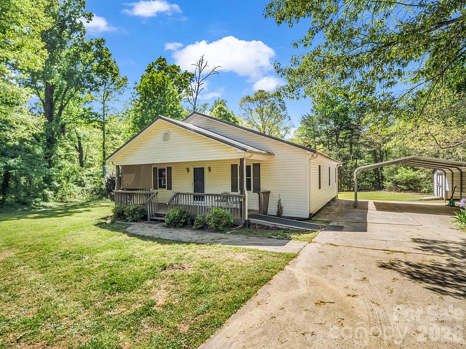 1st image of 326 Bostic Rd