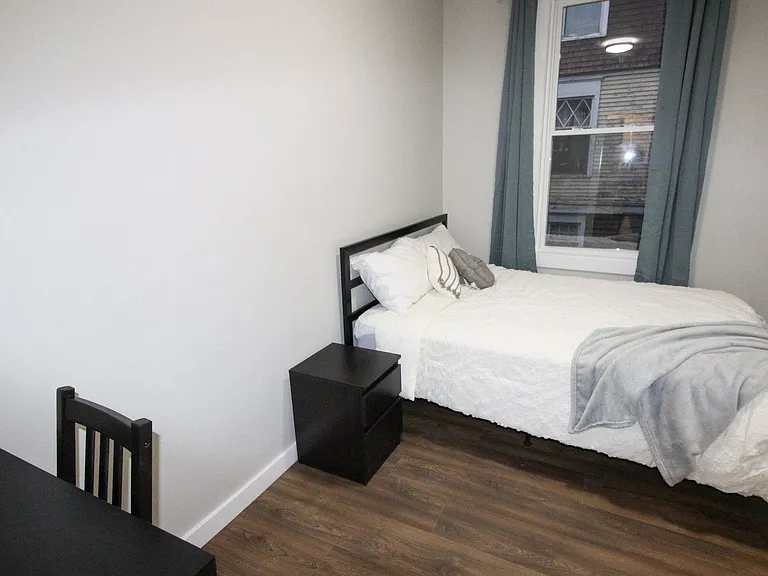 522 Stewart Ave — Photo 129