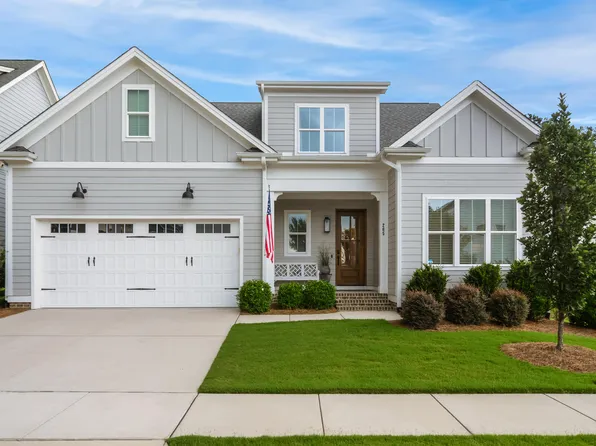 265 Tumbling River Dr, Wendell, NC 27591