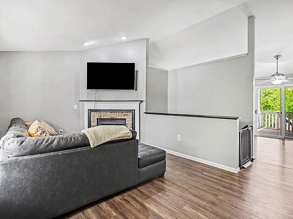5th image of 5316 Bedford Ct