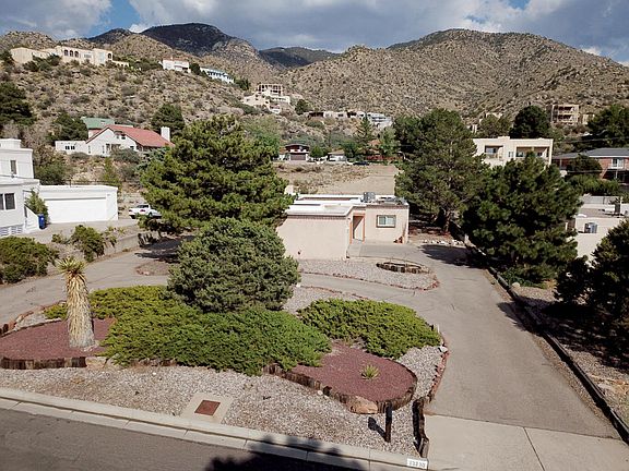 5th image of 13230 Sunset Canyon Dr NE