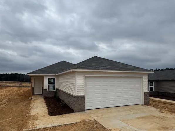 7025 Potomac Trl, Bauxite, AR 72011