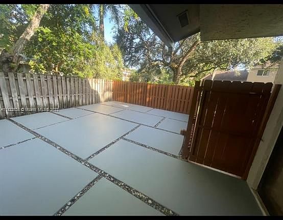 3rd image of 732 NW 132nd Ter