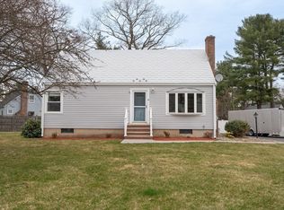 18 Hathaway Rd, Wilmington, MA 01887