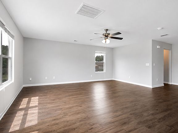 5th image of 100 Rosegate Dr