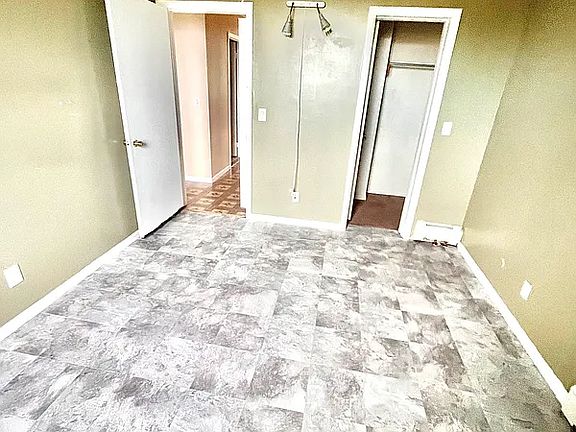 5th image of 1225 Vyse Ave Floor 2