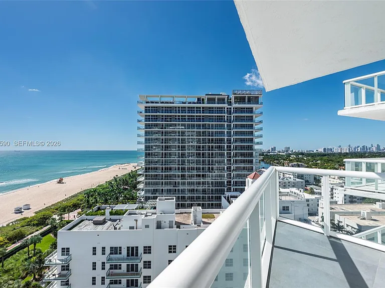 3801 Collins Ave #1502 — Photo 4