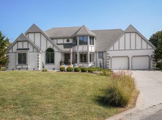 3362 S Bedford Ave, Springfield, MO 65809