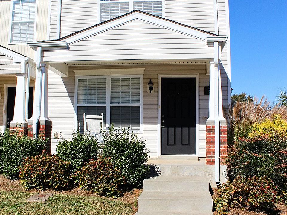 1st image of 351 Sam Houston Cir