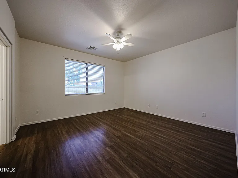 6307 S 69th Gln — Photo 17