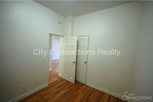 Rented by City Connections Realty | media 6