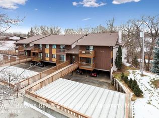 2672 Humboldt Rd, Green Bay, WI 54311