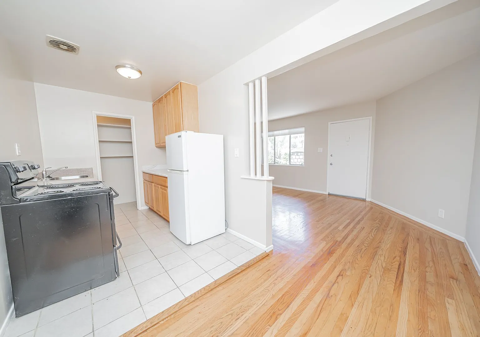 2275 Park Blvd — Photo 4