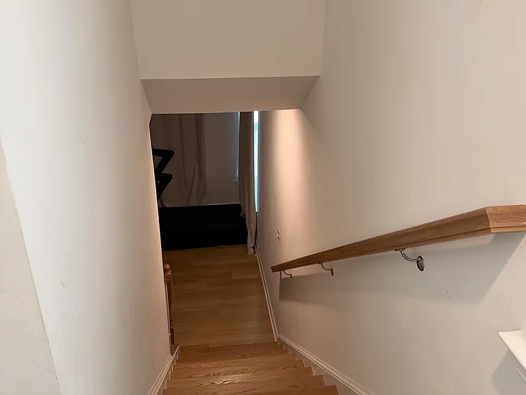14210 Alki Dr — Photo 27
