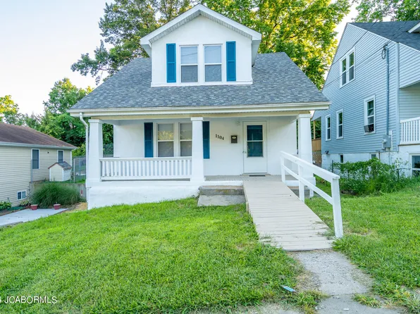1104 E Atchison St, Jefferson City, MO 65101