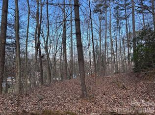 301 Burke St, Hickory, NC 28601