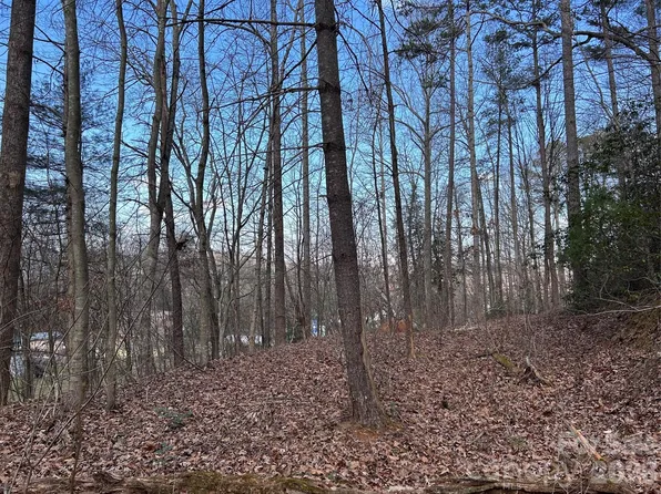 301 Burke St, Hickory, NC 28601