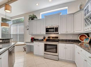9109 Via Elegante, Wellington, FL 33411