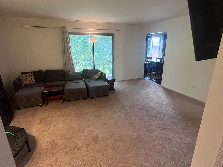 311 W Highland Rd #T16 — Photo 15