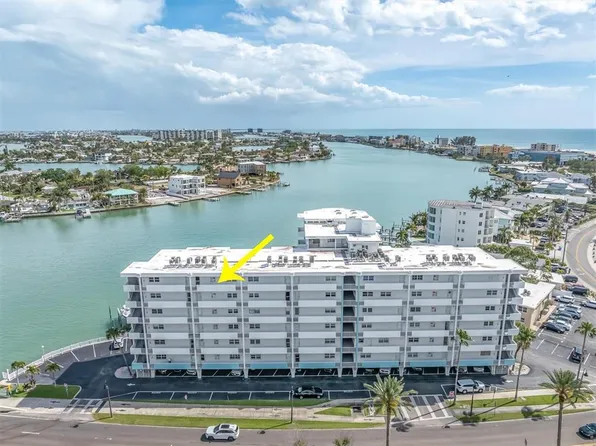 285 107th Ave APT 701, Treasure Island, FL 33706