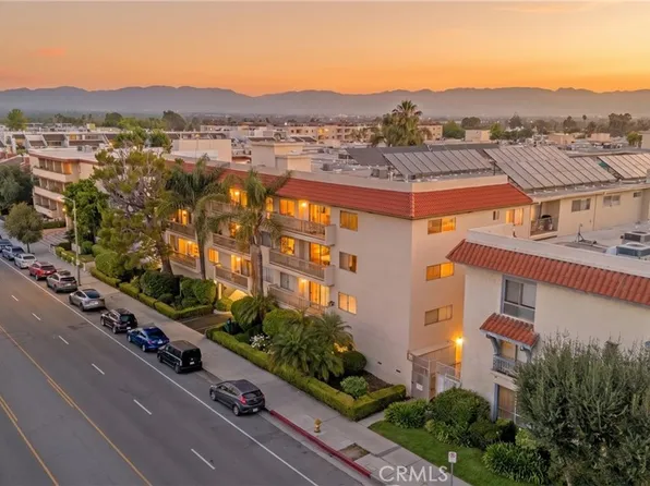 5400 Lindley Ave Unit 322, Encino, CA 91316