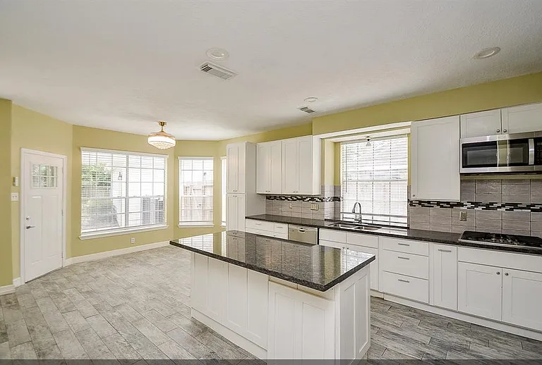318 N Cypress Estates Cir — Photo 20