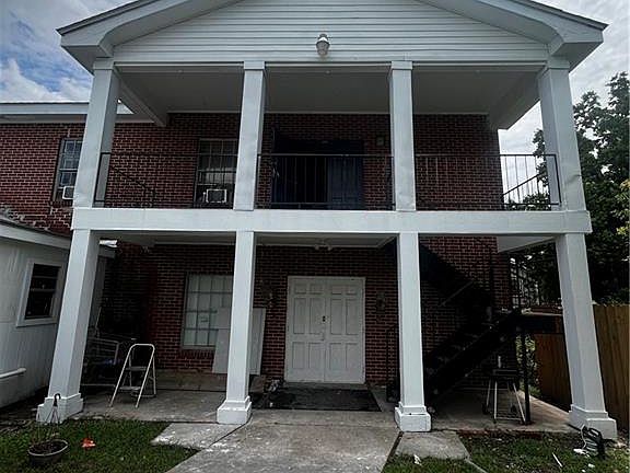 2nd image of 4623 Laine Ave