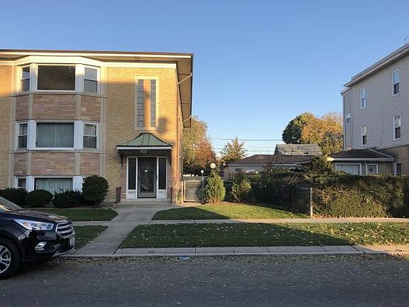 2nd image of 905 N 23rd Ave #2