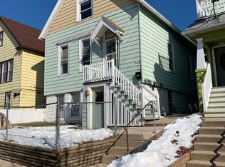 2524 S 8th St, Milwaukee, WI 53215