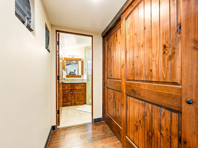 1720 Crestview Ave — Photo 35