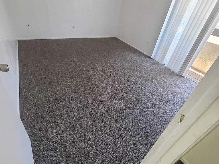 2674 N 43rd Ave #B — Photo 8