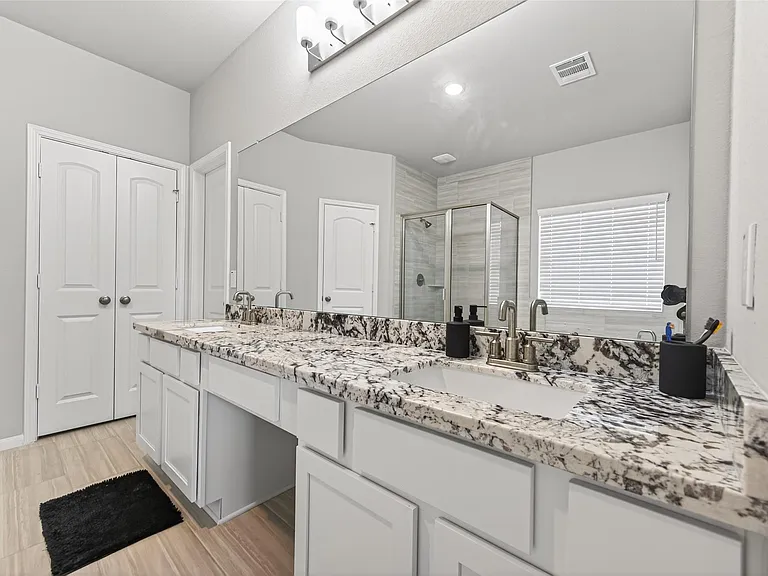 11676 Whirlaway Dr — Photo 34
