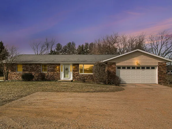 52700 N Us Highway 131, Three Rivers, MI 49093