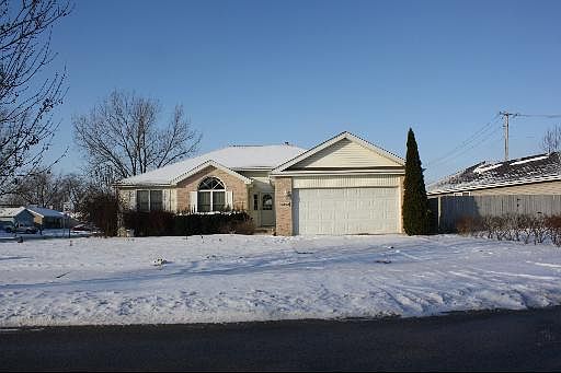 1st image of 3340 S Stewart Ave