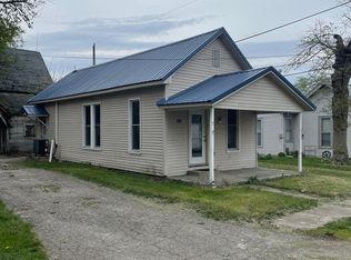 88 E Michigan St, Clayton, IN 46118