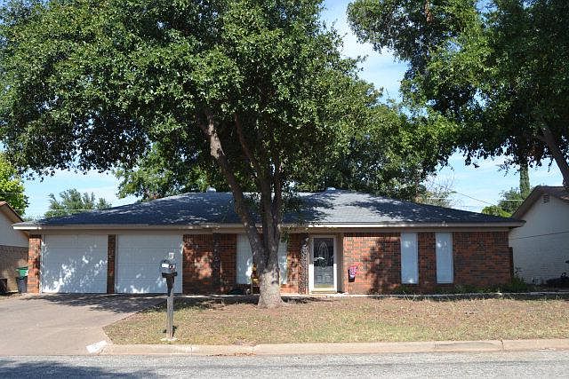 1st image of 3102 Bluebonnet Ln