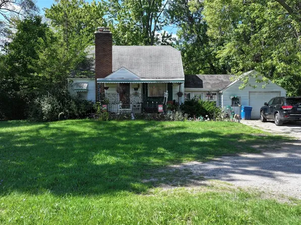 1220 S Belsay Rd, Burton, MI 48509