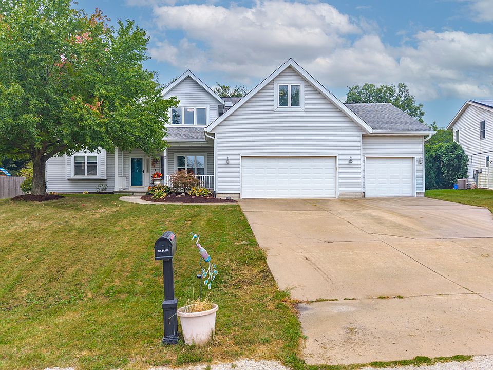 1st image of 107 N Gadwall Ln