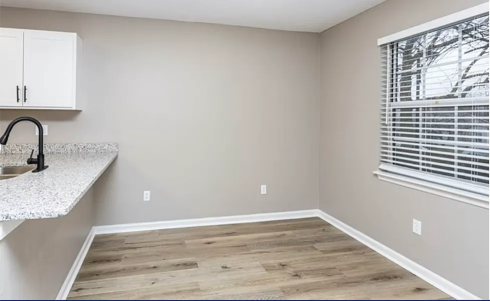 Floor plan Bourbon Hills Apartments